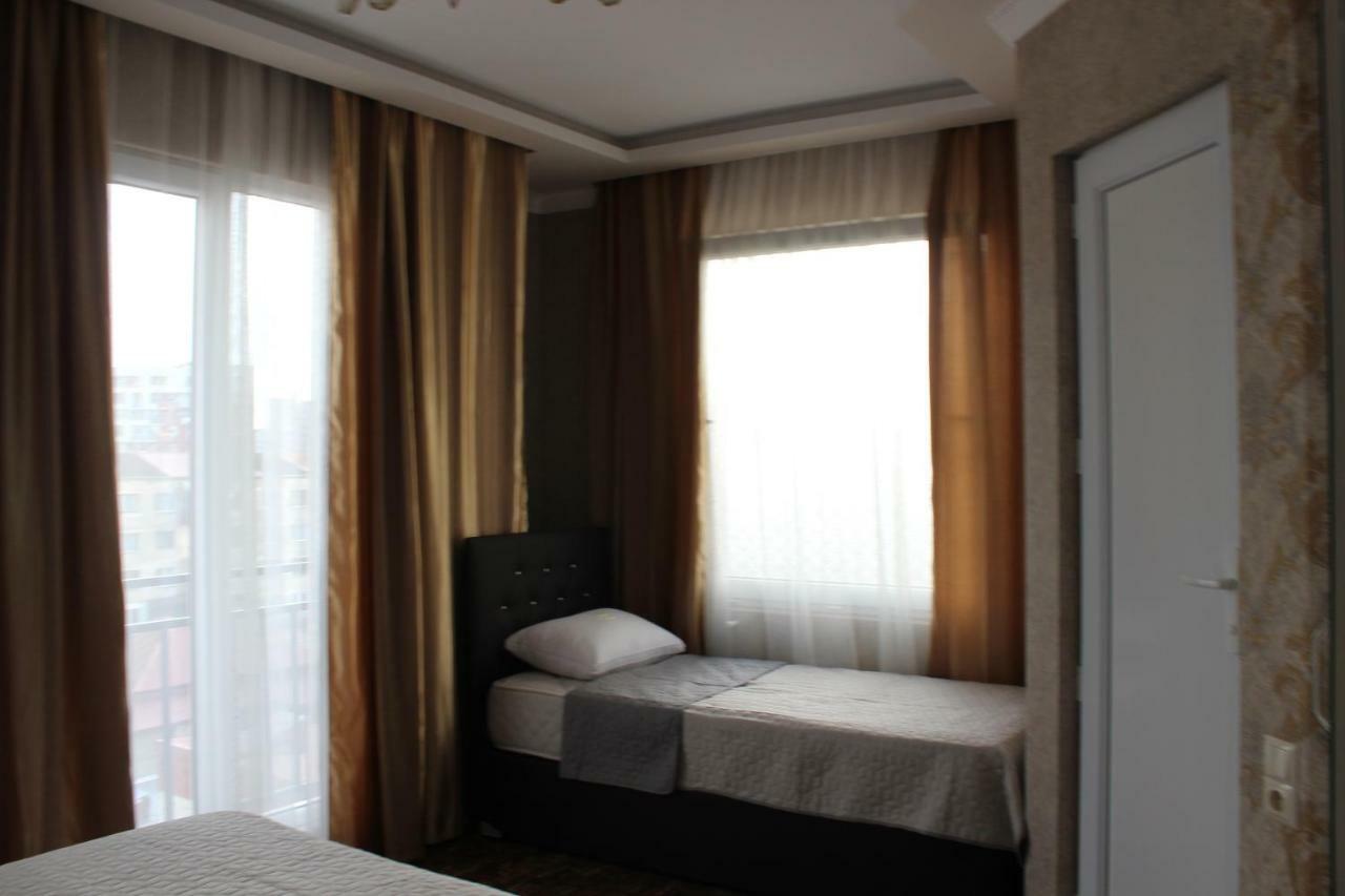 Union Batumi Exterior foto